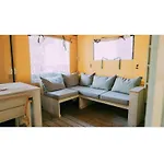Camps -