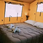 Camps - Κάμπινγκ *