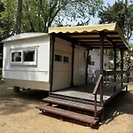 캠프장 Camps - *